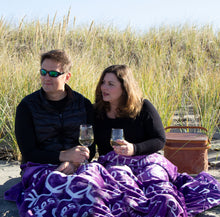 Load image into Gallery viewer, I love You Throw Blanket The Perfect Caring Gift for Best Friends, Couples & Family, ( Purple)